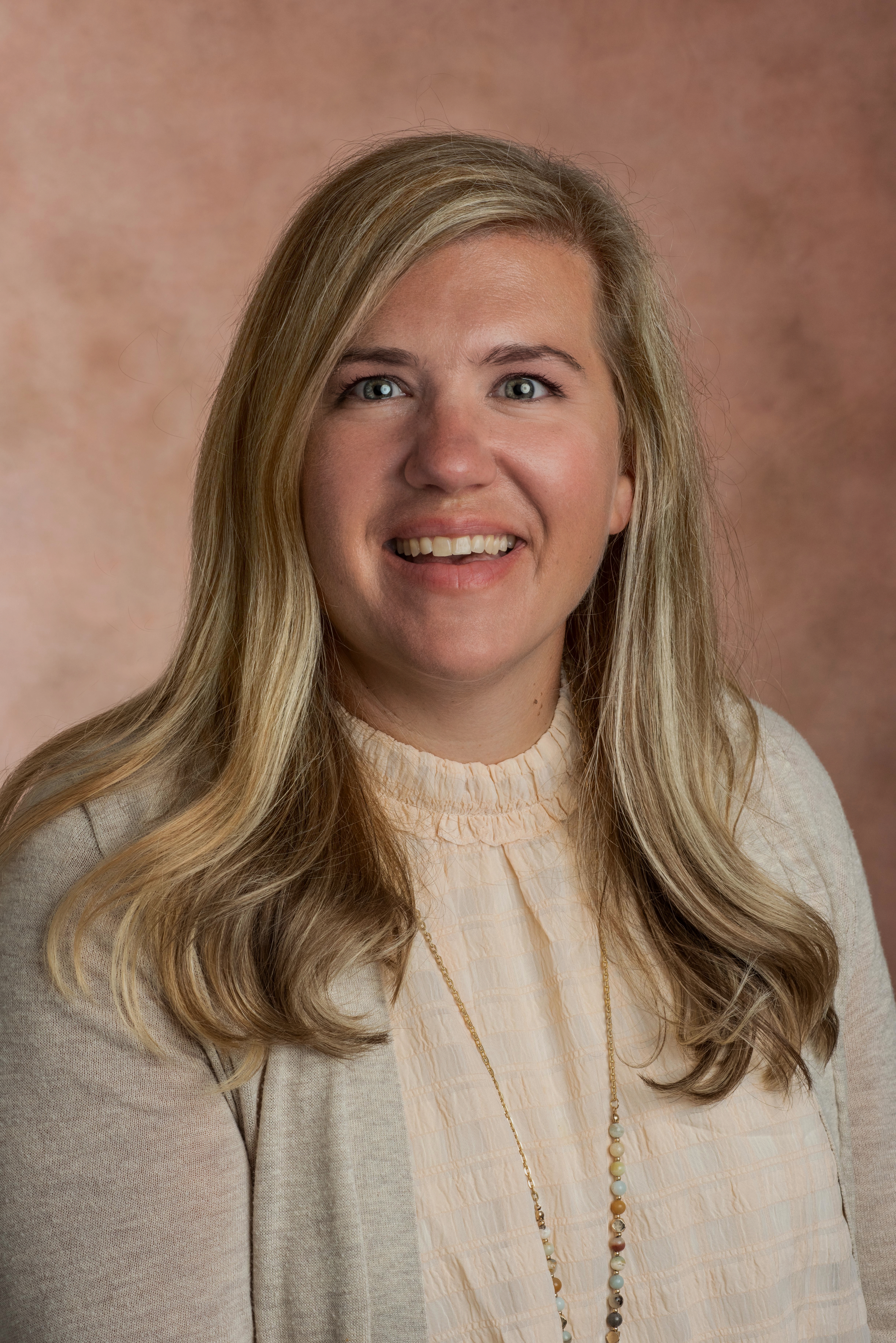 Kari Beth Watts DO FAAFP Headshot